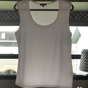 Scoop neck sleeveless white blouse
